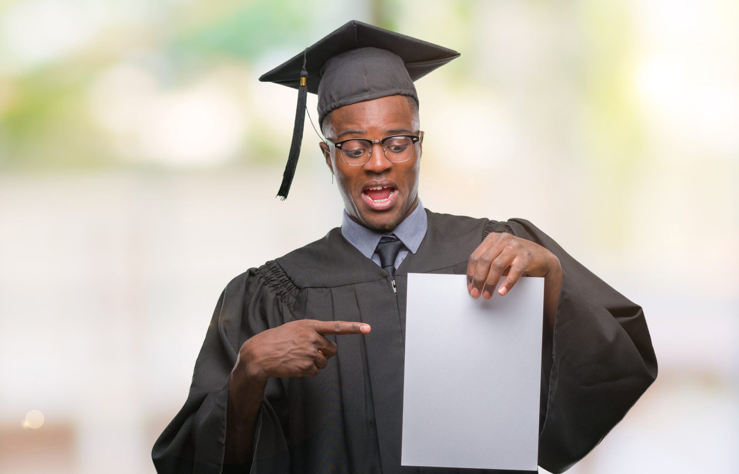 Come scrivere una tesi senza errori e complicazioni
