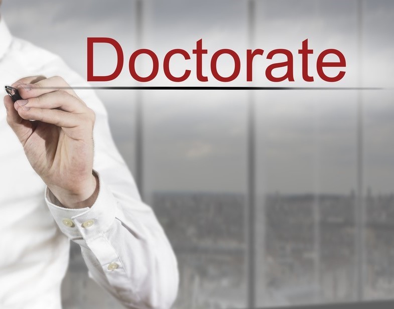 Scrivere una tesi di dottorato: come fare tutto bene
