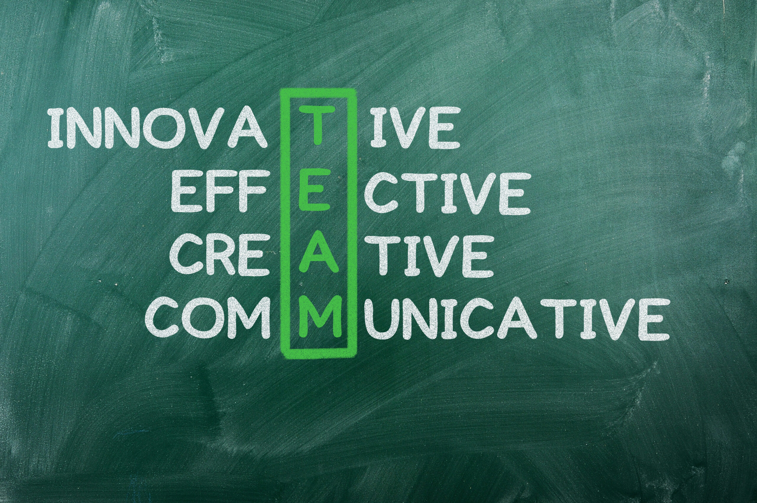 pratiche-di-scrittura-efficaci-per-una-tesi-di-successo-tecniche-consigli-e-servizi-di-supporto-2
