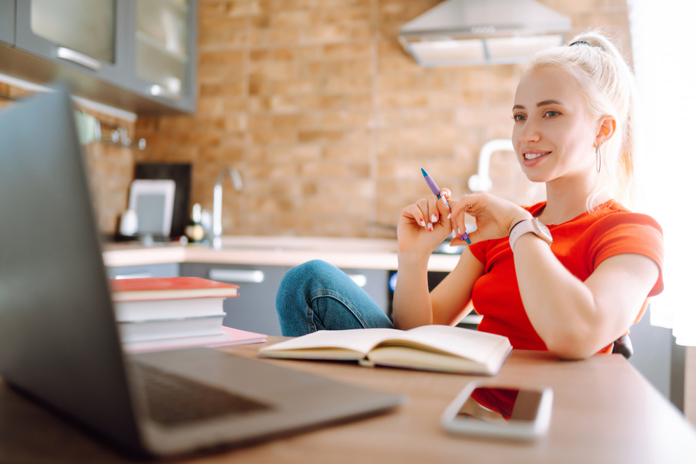 Il tema che spacca: come scrivere una tesi di dottorato che colpisca
