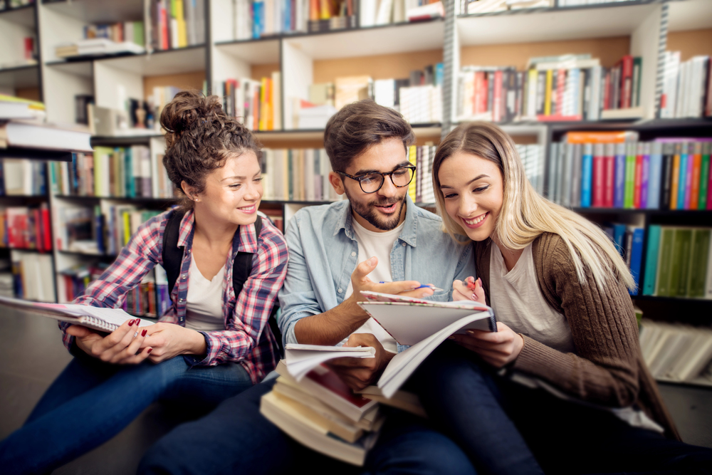 scrivere-una-tesi-magistrale-la-guida-che-avrei-voluto-avere