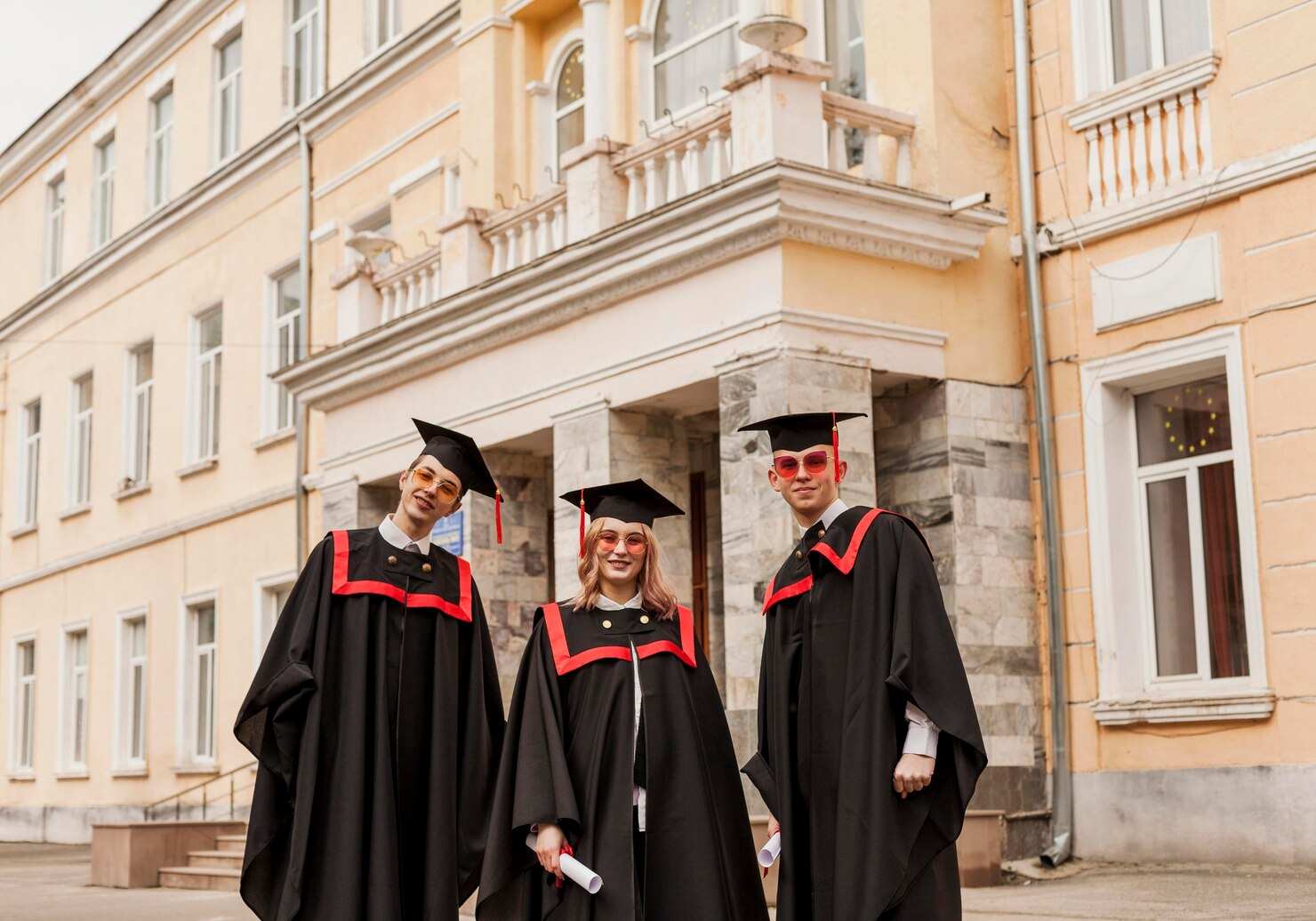 8-elementi-che-rendono-una-tesi-memorabile